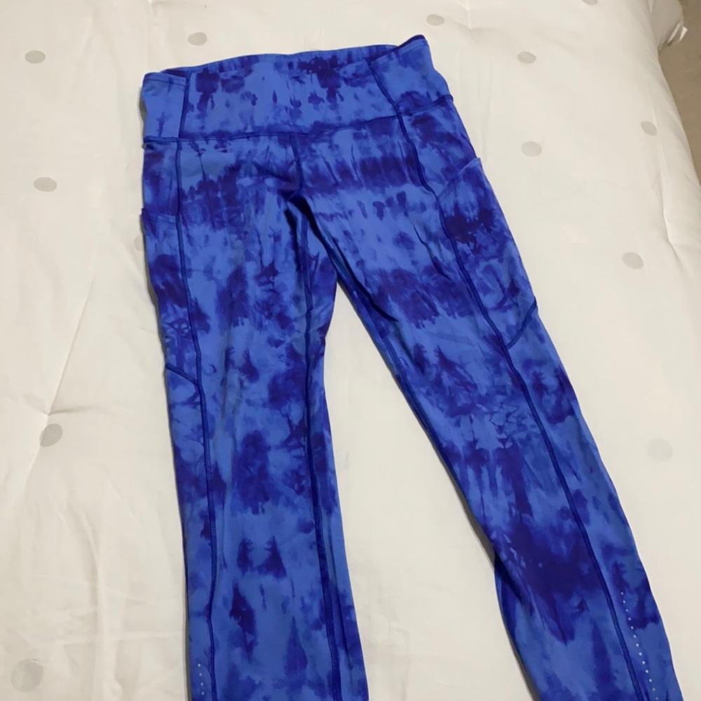 LuluLemon Fast and Free Tight 25" size 8